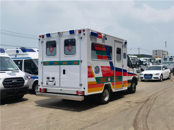 方艙救護車