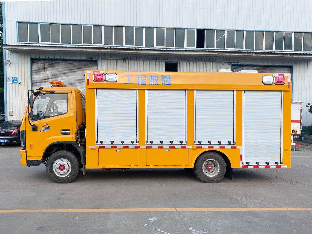 東風大多利卡工程救險車【2000m3/h】 東風大多利卡工程救險車【2000m3/h】