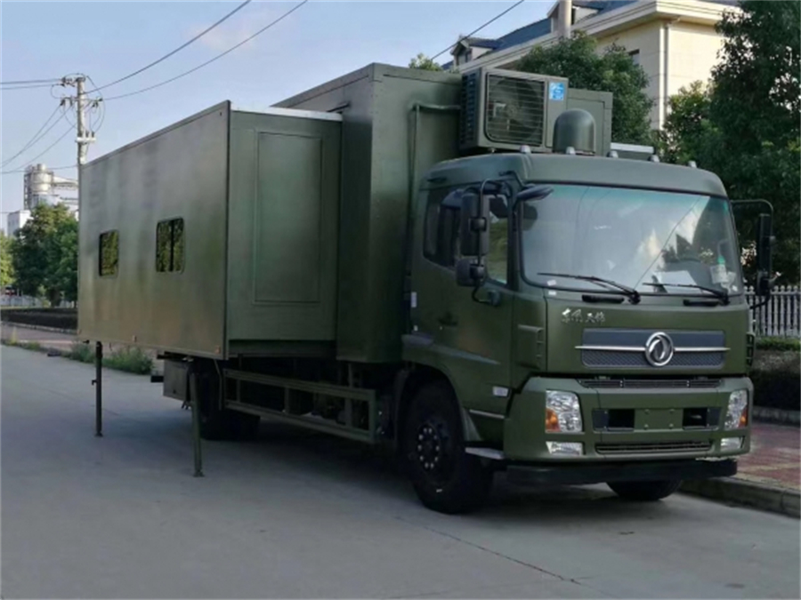 東風(fēng)天錦8-12人宿營(yíng)車(chē) 東風(fēng)天錦8-12人宿營(yíng)車(chē)