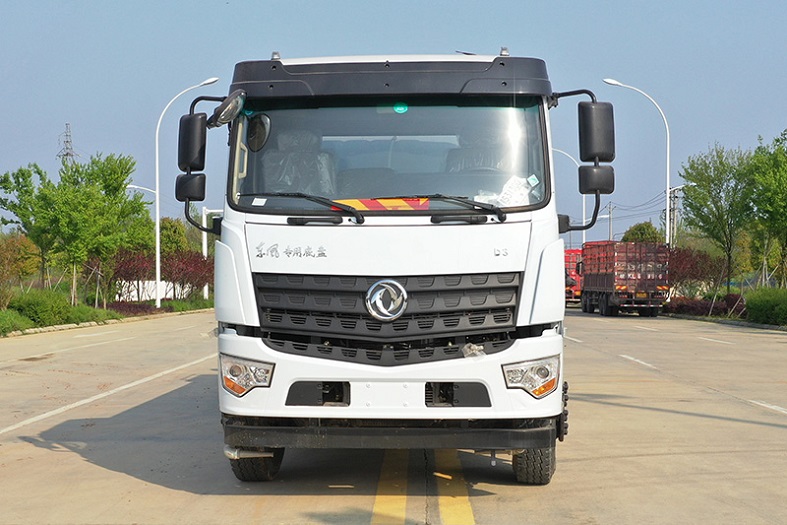 東風D3L后八輪20噸噴霧車 東風D3L后八輪20噸噴霧車