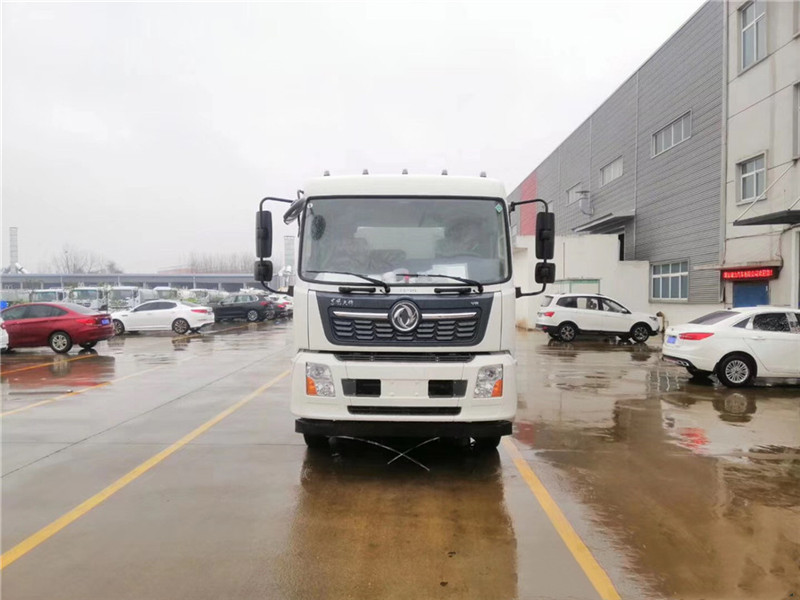 國(guó)六14方東風(fēng)灑水車(chē) 國(guó)六14方東風(fēng)灑水車(chē)