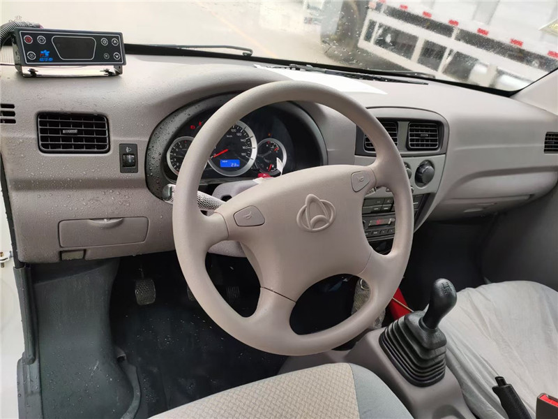 國六 重慶長安V3面包冷藏車 國六 重慶長安V3面包冷藏車