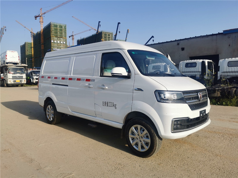 國六 華晨金杯新海獅X30面包冷藏車 國六 華晨金杯新海獅X30面包冷藏車