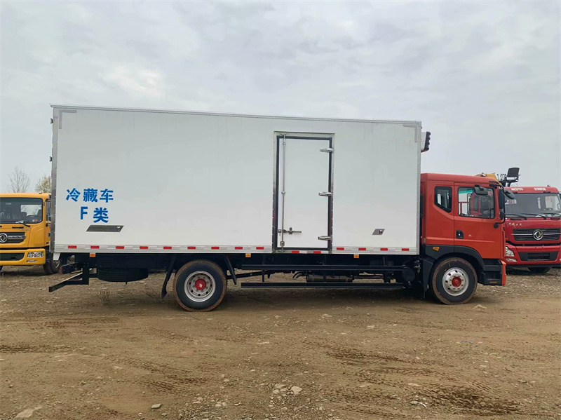 東風多利卡D9冷藏車 東風多利卡D9冷藏車