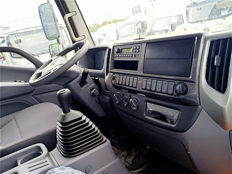 國六 福田奧鈴CTS(156馬力冷藏車) 國六 福田奧鈴CTS(156馬力冷藏車)