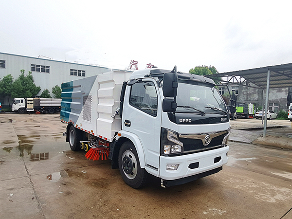 東風大多利卡3800洗掃車國六 東風大多利卡3800洗掃車國六