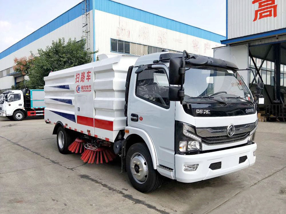 國六2.5方水 5方塵東風D7 掃路車 國六2.5方水 5方塵東風D7 掃路車