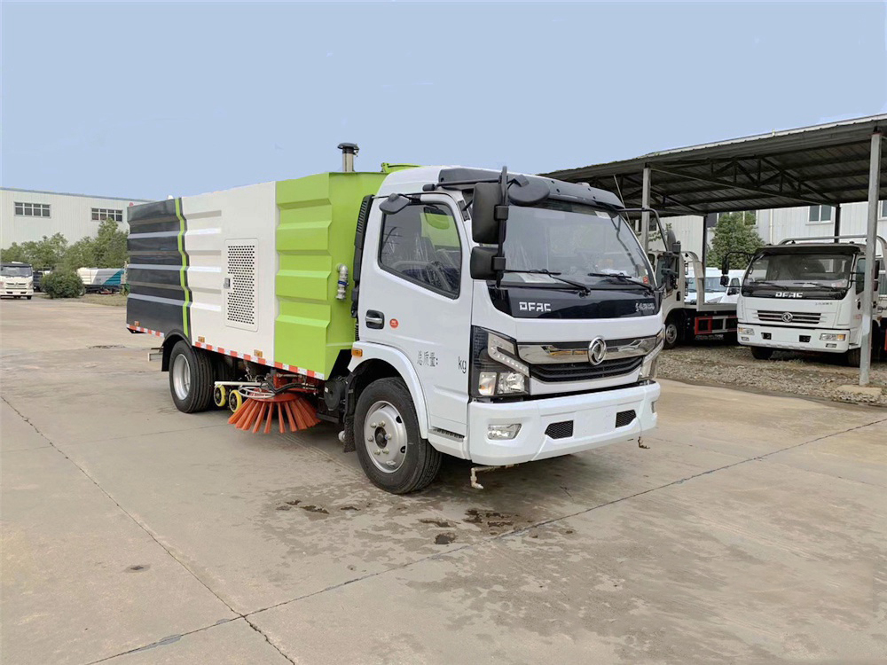 國六2.5方水 5方塵東風D7 掃路車 國六2.5方水 5方塵東風D7 掃路車