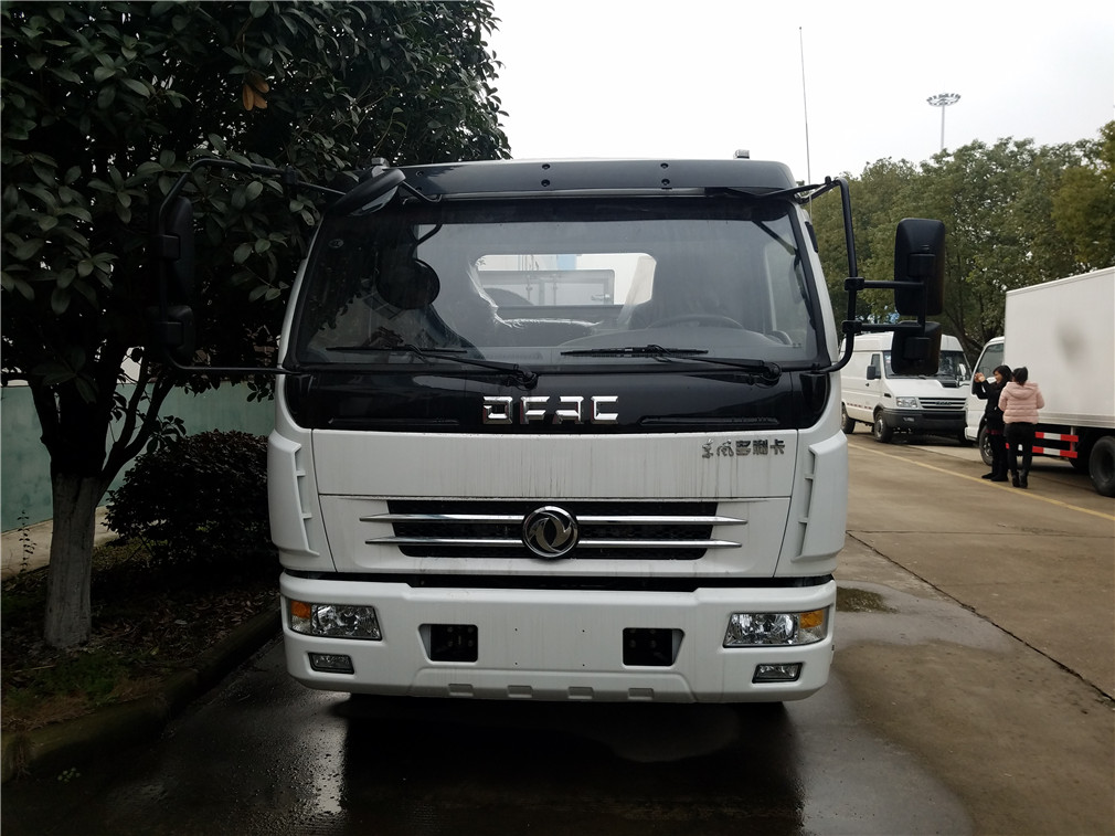 東風8方大多利卡 東風8方大多利卡