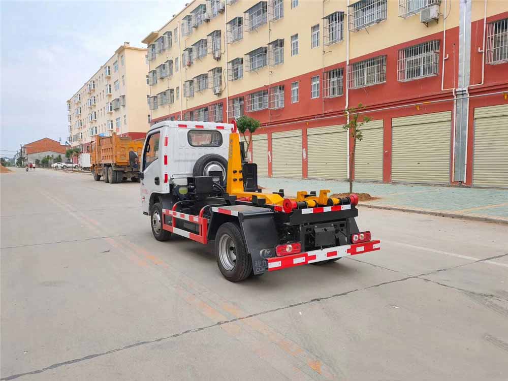 國六3方 藍牌躍進 勾臂垃圾車 國六3方 藍牌躍進 勾臂垃圾車