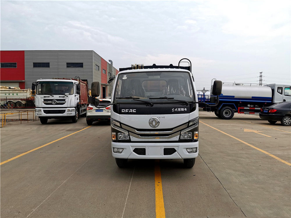 國六6立方東風(fēng)D6 壓縮垃圾車 國六6立方東風(fēng)D6 壓縮垃圾車