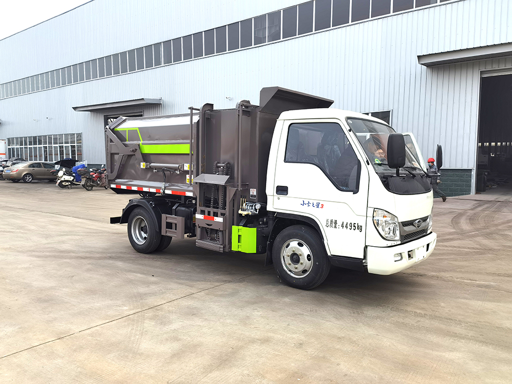 福田5方側裝掛桶垃圾車 福田5方側裝掛桶垃圾車