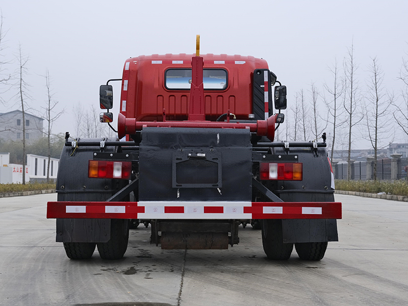 重汽豪曼勾臂垃圾車 重汽豪曼勾臂垃圾車