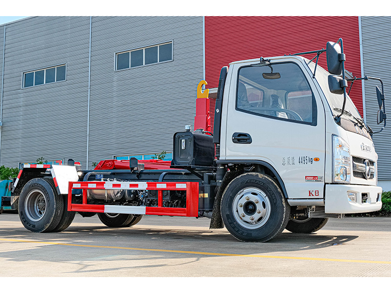 藍(lán)牌凱馬建筑勾臂垃圾車 藍(lán)牌凱馬建筑勾臂垃圾車