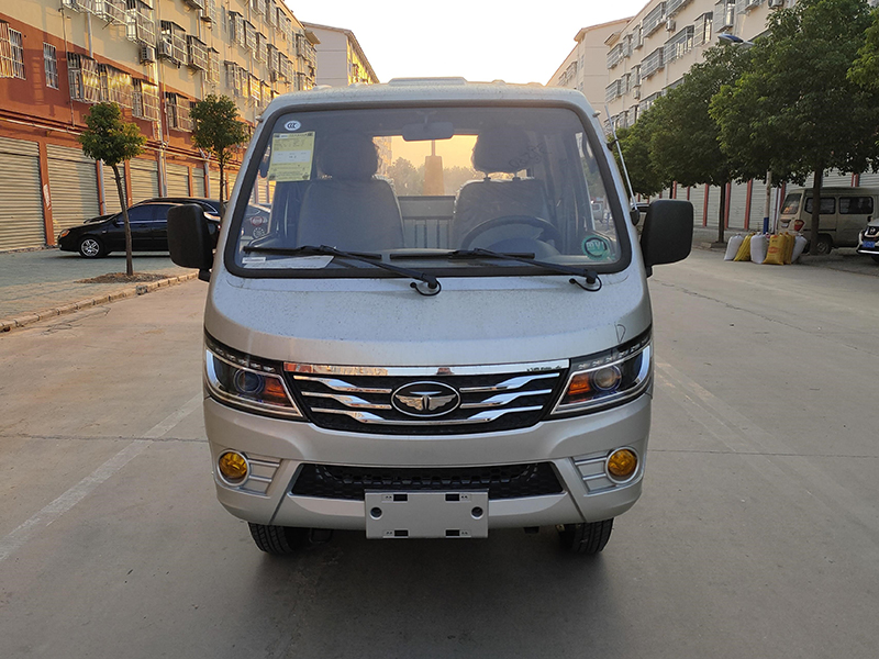 唐駿后雙輪3-4勾臂垃圾車 唐駿后雙輪3-4勾臂垃圾車