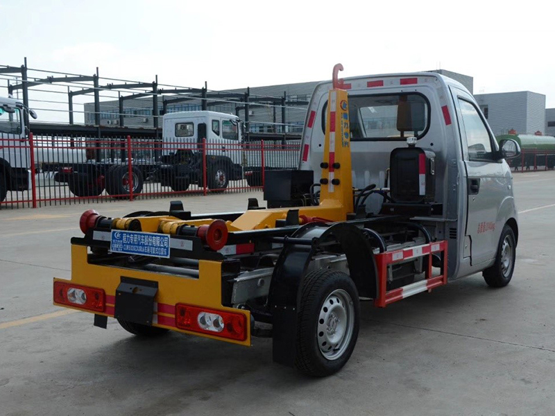 開瑞3050勾臂垃圾車 開瑞3050勾臂垃圾車