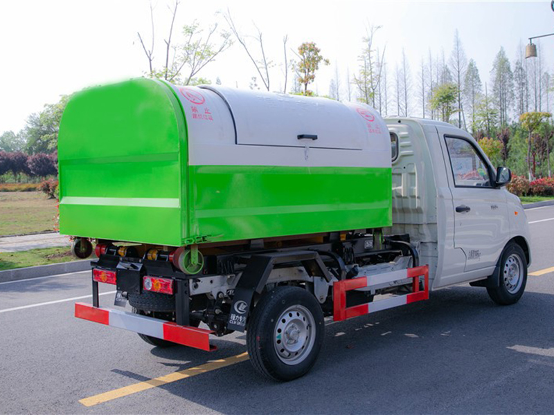 祥菱V勾臂垃圾車 祥菱V勾臂垃圾車