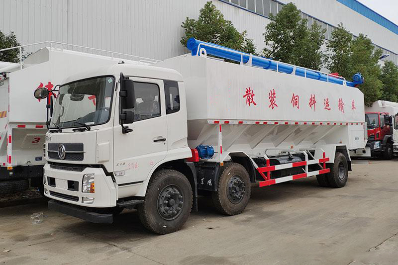 東風(fēng)天錦小三軸散裝飼料運輸車 東風(fēng)天錦小三軸散裝飼料運輸車