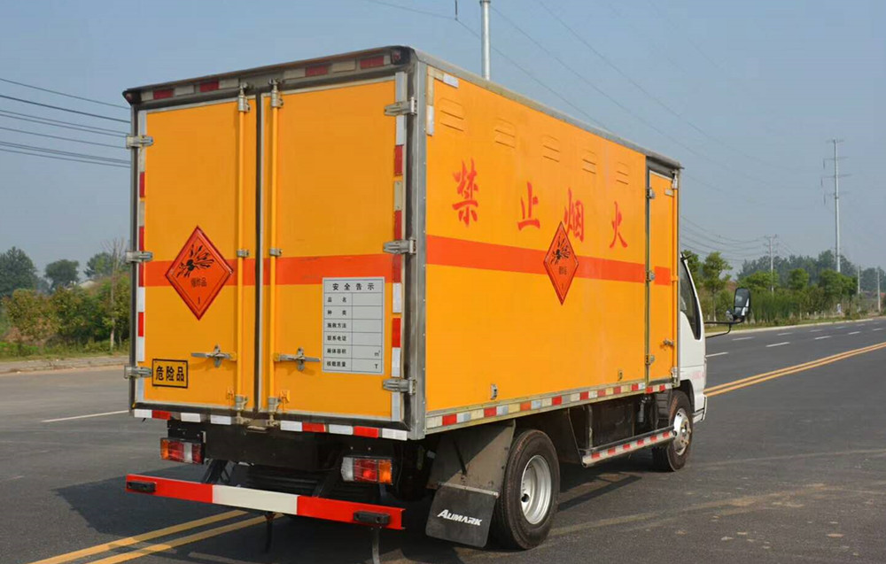 慶鈴五十鈴4米1(藍(lán)牌)爆破器材車 慶鈴五十鈴4米1(藍(lán)牌)爆破器材車