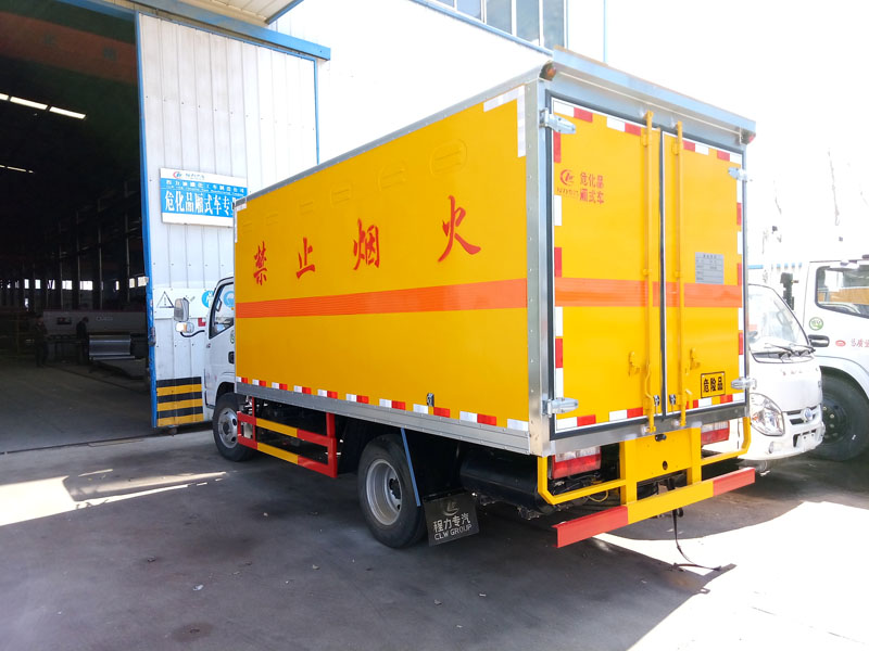 東風(藍牌)爆破器材車 東風(藍牌)爆破器材車