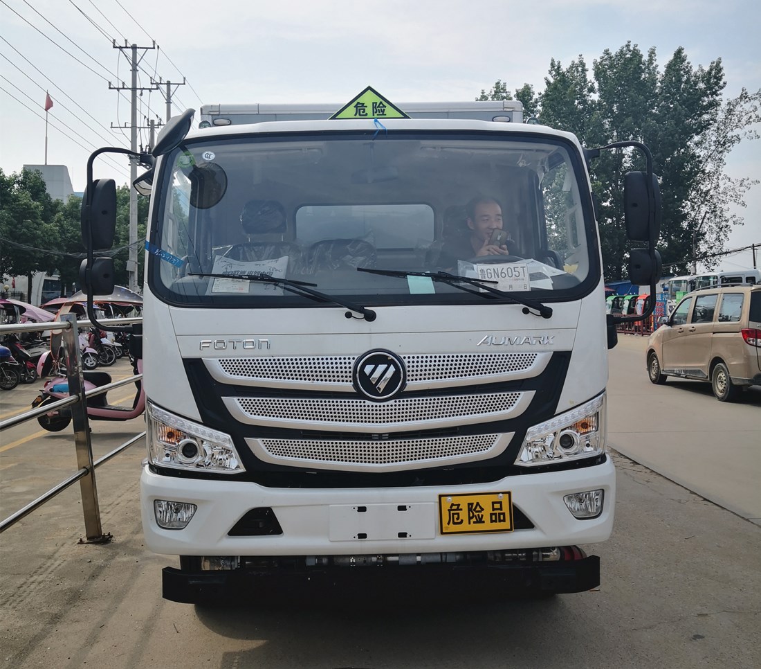 福田歐馬可4.7米貨廂爆破器材運輸車 福田歐馬可4.7米貨廂爆破器材運輸車