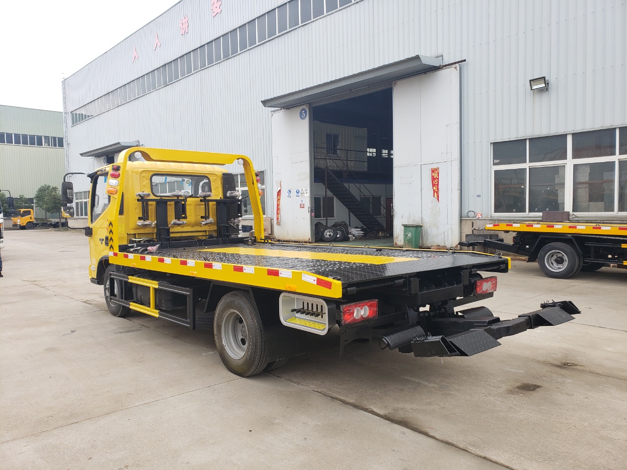 國六藍牌歐馬可清障車 國六藍牌歐馬可清障車