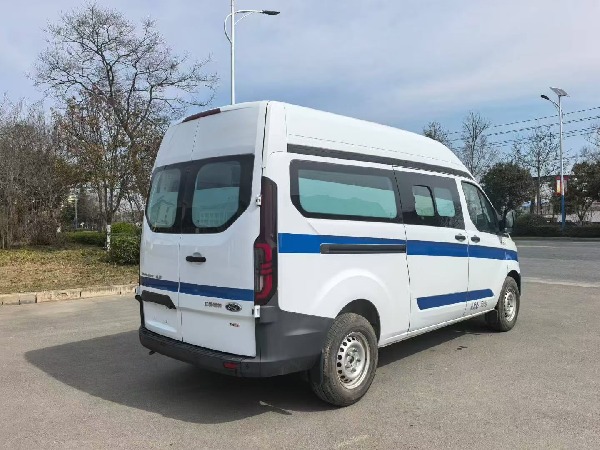 福特非急救轉運車 福特非急救轉運車