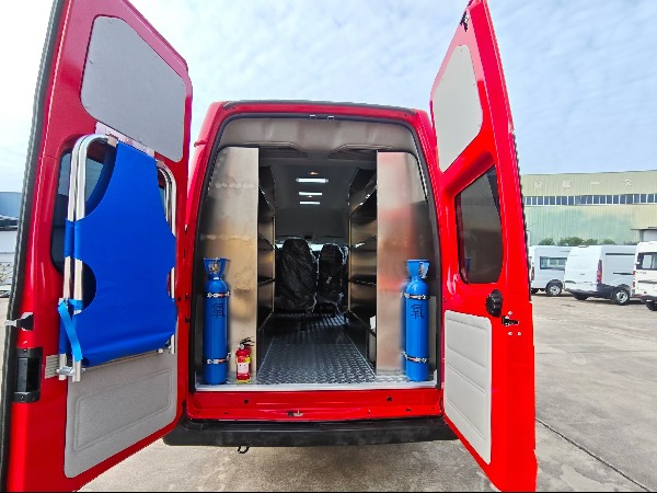 福特福順救險車/氣防車（九座版）